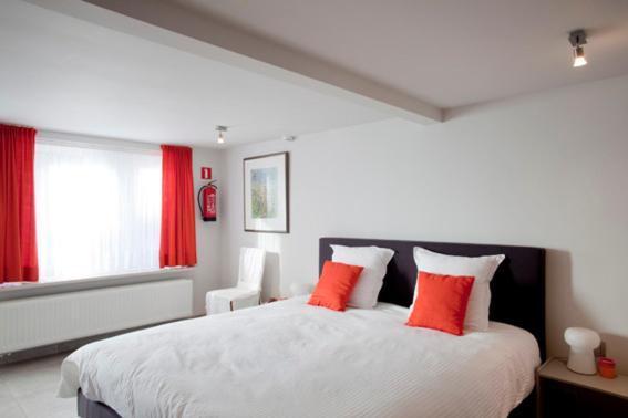 Bbmalpertuus Bed & Breakfast Kruisstraat Ngoại thất bức ảnh